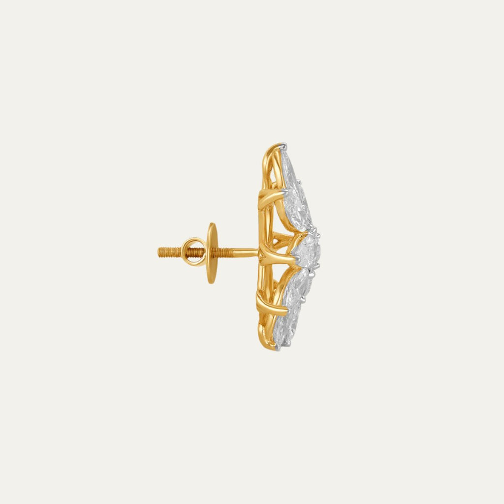 Women Pear Shape Diamonds