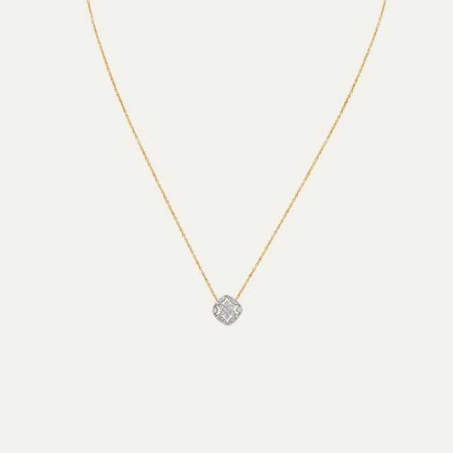 Aukera Lab Grown Diamonds-RosÃ¢â‚¬Å¡ Nakshatra Rhombus Pendant