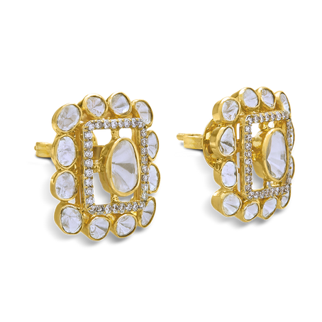 AUKERA'S QUEENS SUPREMACY STUDS