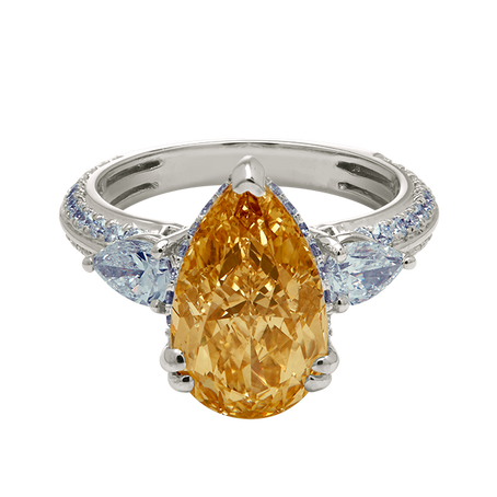 Aukera – Champagne Flame Pear Ring