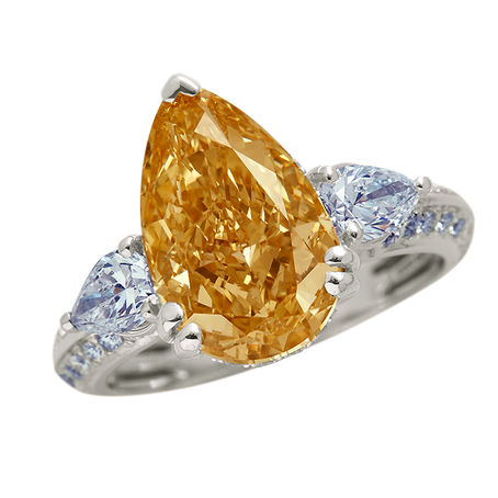 Aukera – Champagne Flame Pear Ring